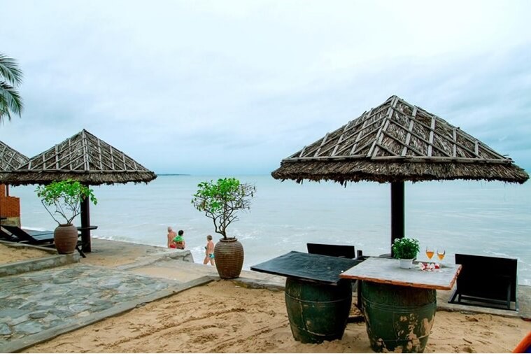 Phòng Family Bungalow Beach Front